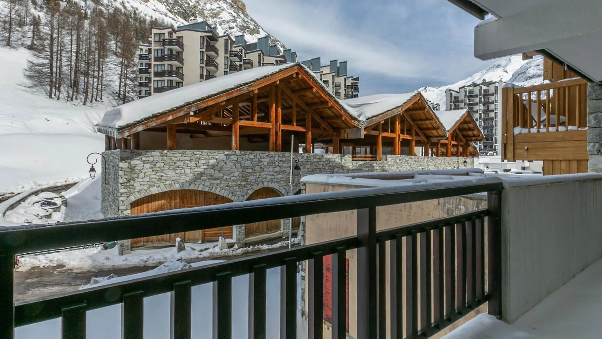 Appartement Coquet Avec Balcon, Wifi, 2 Pieces, Val-D'Isere - Fr-1-694-367 0*,